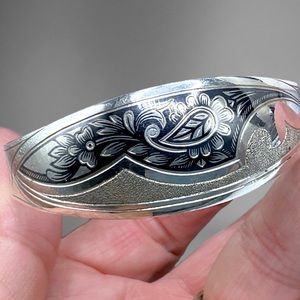 🌺SALE! Vintage Sterling Niello Cuff Bracelet
